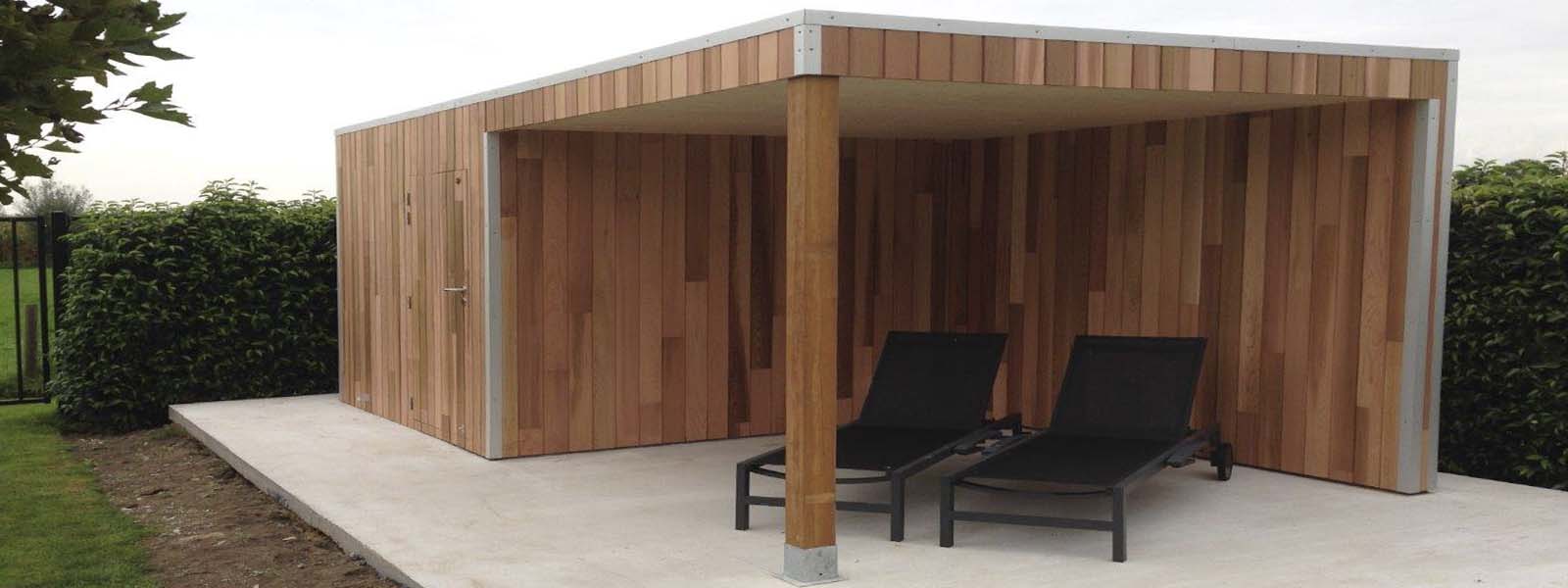 Prolongez la saison extérieure avec une toiture de terrasse ou une pergola.